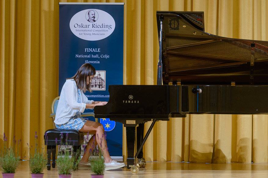 36675844_1785428804858739_8048061855576358912_n